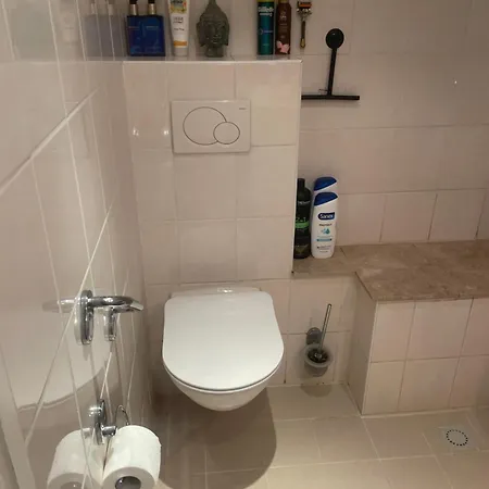 ホームステイ 1-2 P Near Airport Ams Freeparking