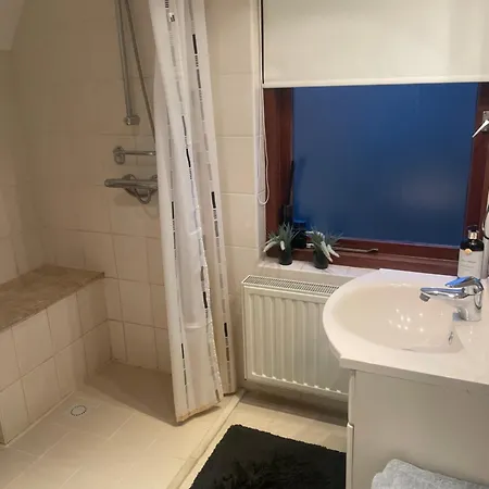 ホームステイ 1-2 P Near Airport Ams Freeparking *