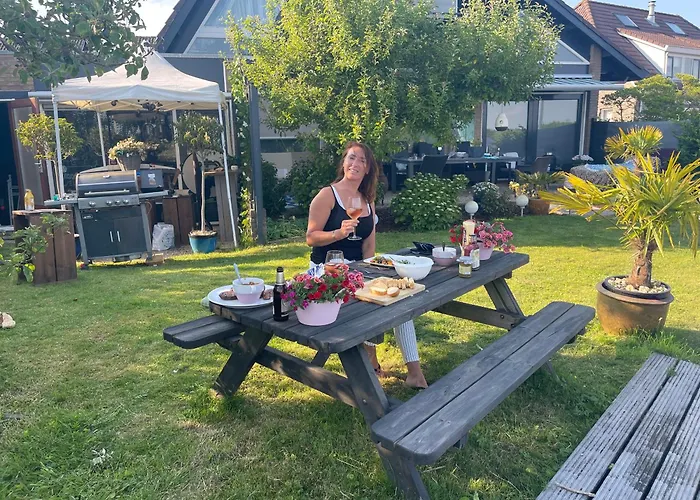 1-2 P Near Airport Ams Freeparking ホームステイ *